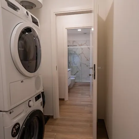 Apartmán Moderno Trilocale Nel Centro Storico Di *