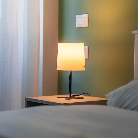 Apartament Moderno Trilocale Nel Centro Storico Di