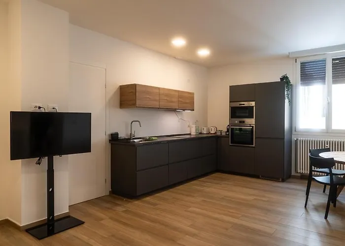 Moderno Trilocale Nel Centro Storico Di Ravenna