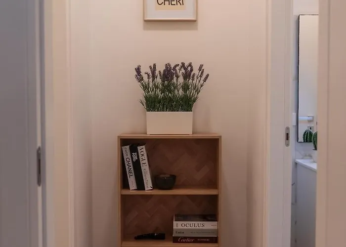 Moderno Trilocale Nel Centro Storico Di